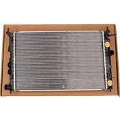 Resim Opel Astra F 1.6 Benzinli Otomatik Motor Su Radyatörü Behr 