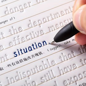 Resim Yetişkin El Yazısı Pratik Defteri | Yeniden Kullanılabilir Kaligrafi Yazı Kitabı | Siyah Mürekkep Kalemli Beyaz Kağıt | Günlük Ofis Kullanımı ve Kaligrafi Eğitimi için İdeal, Günlük Güzellik Kaydı | Profesyonel Not Defteri | Cesur Tipografi, Yazma Defteri 