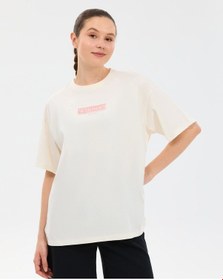 Resim Skechers W Oversize Fit Graphic T-shirt Kadın Beyaz Tshirt S2610063-3855 