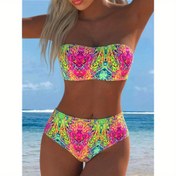 Resim Kadınlar İçin Seksi Bandeau Üst ve Rastgele Desenli Bikini Altı ile Moda Mayo Takımı 