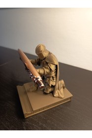 Resim shop Diz Çöken Şövalye Kalem Tutucu (Masaüstü Dekor) 