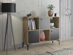 Resim Wood'n Love Orbit 3 Kapaklı Metal Ayaklı Çok Amaçlı Dolap Konsol - Atlantik Çam - Siyah \u002F Siyah 