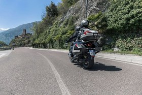 Resim Gıvı Yan Çanta Takımı Siyah-gri Sağ/sol V37n 37lt 