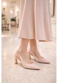 Resim Zarif Tasarımlı Sivri Burun Kadın Ayakkabı Ten 