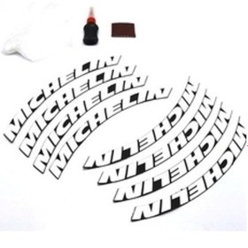 Resim Michelin Lastik Yazısı Seti Uyumlu Oto Kokusu 