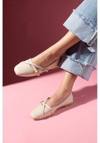 Resim Kadın Rugan Çapraz Biye Ve Toka Detaylı Babet - Krem - 39 Krem 