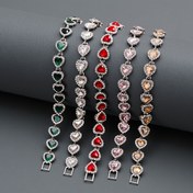Resim Kadınlar İçin Şık Kalp Charm Bileklik - Parlak Aksanlı Takı, Çok Renkli Kalp Kolyeler (Kırmızı, Yeşil, Pembe, Şeffaf) - Günlük ve Resmi Kullanım için Lüks Hediye, Yıllık Aksesuar, Zarif Tasarım, İnce İşçilik 
