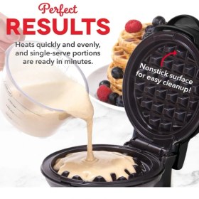 Resim Dash Mini Yapışmaz Waffle Makinesi, Hızlı Isınan ve Kullanıcı Dostu 