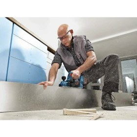 Resim Bosch GHO 18V-Lı Akülü Planya Solo (Akü ve Şarj Cihazı Dahil Deği 