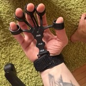 Resim 5 Parmak Güç Antrenman Cihazı - Ayarlanabilir Dirençli El, Parmak ve Önkol Güçlendirme - Sporcular, Müzisyenler & Rehabilitasyon İçin İdeal - Kavrama ve Hızlılık Geliştirici! 