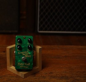 Resim Bear Foot Emerald Green AC15 Klonu Overdrive Pedalı (2.El) 