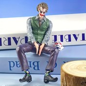 Resim WB Joker Oturma Pozu Chibi Tarzı Koleksiyon Figürü - Dayanıklı Plastik Araç Gösterge Paneli Dekoru, Elektriksiz, Ev ve Ofis İçin Kompakt Boyut 
