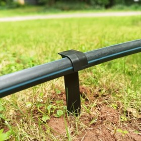 Resim 30 adet Damlama Sulama Borusu Sabit Braketler - Bahçe Hortumu Destek Klipsleri, Plastik, Pil Gerektirmez, Verimli Sulama Sistemleri için Temel, Bahçe Sulama | Şık Hortum Destek | Dayanıklı Plastik 