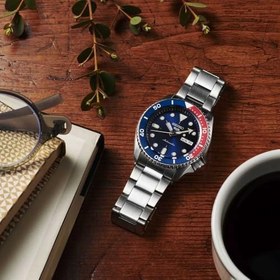 Resim Seiko 5 Sports Erkek Saati Paslanmaz Çelik Metal Bantlı 
