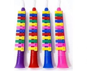 Resim LTG Nova Renkli Plastik Melodika 