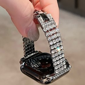 Resim Lüks Simli Elmas Apple Saat Kayışı - Şık Taşlı Bilezik iWatch Serisi 10/9/8/Ultra için, Su Geçirmez Alaşım Paslanmaz Çelik Toka ile, 38mm-49mm Modelleri Uyumlu, Siyah Parıldayan Kristallerle, Moda Saat Kayışı | Zarif Zamanlama Aparatı | Taş Süslemeli, Apple Saat Aksesuarları 
