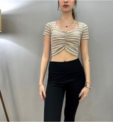 Resim Tam Moda Kadın Crop Önü Büzgülü Bluz Vizon Çizgili Kaşkorse 
