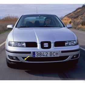 Resim Seat Leon MK1 2000-05 Ön Tampon Sağ Çeki Demiri Kapağı 1M0807156A 