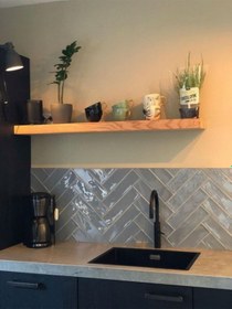 Resim Dekoratif Doğal Ahşap Tek Li 50 X 20 X 4 Cm Gizli Aparatlı Raf Ahşap 