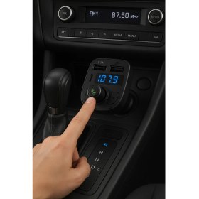 Resim Fm Transmitter Bluetooth Araç Kiti Mp3 Usb-Typce Oto Müzik Çalar Çakmaklık Girişli 
