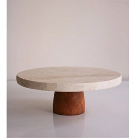 Resim Gemboss Doğal Mermer 28 cm Pasta Kek Standı , Ahşap Ayaklı Kek Standı,mermer Sunumluk, 2 cm Kalınlığında 