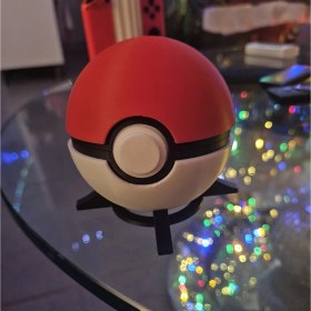 Resim Pokeball Şeklinde Nintendo Switch Kartuş Kutusu Stand Dahil 