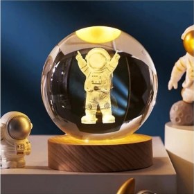 Resim Astronot Tasarımlı Işıklı Cam Küre Cap 6 cm Kod 52 