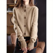 Resim Yönelleştirilmiş Şık Kadın Kazak 