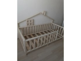 Resim Köşk Mobilya Masal Doğal Montessori Bebek ve Çocuk Karyolası tüm Ölçülerde Yarım Çatılı 