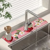 Resim 1 adet Çilek Çiçeği Mutfak Bataryası Matı - Dayanıklı Polyester, Nem Geçirmez ve Drenaj Tasarımı, Pembe ile Kırmızı Çilek ve Papatya, Mutfak ve Banyo Dekoru için Mükemmel, Batarya Sıçrama Koruyucu | Karikatür Çilek Deseni | Dayanıklı Polyester 