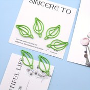 Resim 20 adet Yaprak Şekilli Kağıt Klipsi, Yeşil Yaprak Şekilli Yer İşareti, Ofis Faturaları Klipsi, Test Kağıdı Klipsi, Ofis Kırtasiye Malzemeleri, Ofis Veri Klasörü, Yeşil Karikatür Kağıt Klipsi, Metal Dalgalı İğne, 