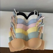 Resim Rastgele 3 adet Seti, Pürüzsüz, Dikişsiz Kadın İç Çamaşırı ile, Teli Olmayan, Yan Dolma ve Sarkanlığı Önleyen, Rahatlık ve Destek Sağlayan, Ayarlanabilir, Tek Parça Yarım Kuplu Sütyen ile 