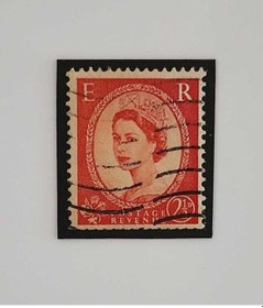 Resim Birleşik Krallık Damgalı Pul Magnet. Kraliçe Iı. Elizabeth Portreli İngiltere. 