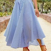 Resim Kadınların Şık Çizgili A-Line Midi Etek, Kemer Detaylı - Mavi ve Beyaz, Tüm Mevsimler İçin Akışlı Tasarım, Moda Etek|Şık A-Line Etek|Akışlı A-Şekilli Etek, A-Line Etek 