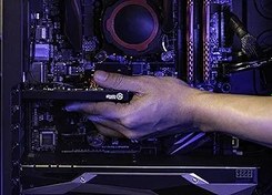 Resim Elgato Game Capture HD60 Pro Görüntü ve Video Yakalama Kartı, Full HD 1080p60 (1GC109901002) 