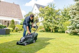 Resim Bosch AdvancedRotak 36-650 Akülü Çim Biçme Makinesi 