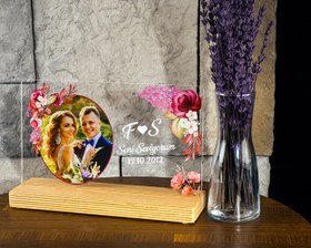 Resim Kişiye Özel Pleksi Şeffaf Tablo Fotoğraflı Yıldönümü Hediyesi Hediye Paketli 
