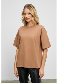 Resim Grimelange Jemmy Kadın %100 Organik Pamuk Relaxed Fit Yırtmaçlı Yuvarlak Yakalı Vizon T-Shirt 