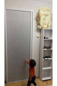 Resim Kamataş PLİSE AKORDİYON SÜRME KAPI İSTENİLEN ÖLÇÜDE YAPILIR (MAX 110x240) BEYAZ PERDE 