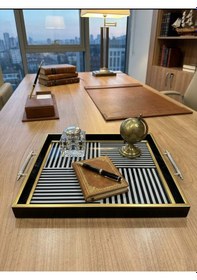 Resim Şık Kahve Sunum Tepsisi - Siyah Beyaz Modern Desenli Gold Detaylı Tepsi 