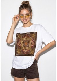 Resim Shade Kadın Etnik Desenli Boncuk İşlemeli Baskı Detaylı Oversize T-shirt 2128 60286123 - Beyaz 