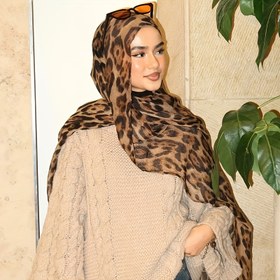 Resim 1 Adet Kadın Hicab Uzun Eşarp - Şık Kahverengi & Bej Hayvan Desenli, Günlük ve Resmi Etkinlikler İçin Esnek Olmayan İslami Baş Örtüsü, Makinede Yıkanabilir Mütevazi Moda Aksesuar 
