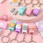 Resim Anahtarlık ile 1'li Paket Mini Taşınabilir Zımba - Ofis ve Okul Malzemeleri için Sevimli Hava Tasarımı (Güneş, Bulutlar, Gökkuşağı), Kolay Taşıma, Pastel Renkler, Eğlenceli Desenler, Masaüstü İçin Şirin Zımbalar, Anahtarlık Aksesuarları, Oyuncu Tasarım, Manuel Kullanım 