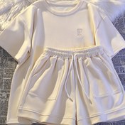 Resim Kadınlar için Rahat Kısa Kollu Baskılı Üst ve Şort Takımı - Bol Kesim, Rahat Polyester Karışımı, İç ve Dış Mekanlar için İdeal, Bahar/Yaz Koleksiyonu, Giyim | Rahat Kesim Üst | Polyester Karışımı 