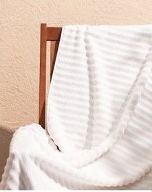 Resim Madame Coco Hugo Banyo Havlusu - 70x140 Cm - Yat Koleksiyon Hvlu0000000210 001 