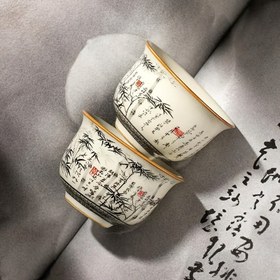 Resim Seramik yeşil çay fincanı, yüksek kaliteli Çin antika mürekkep su püskürtmeli kung fu çay fincanı koleksiyonu sanat misafirperverlik suyu fincanı, rafa konulabilir yaratıcı mürekkep resmi hediye verme manzara bambu mürekkep suyu fincanı 
