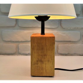 Resim Teak Rengi Ahşap Kütük Ayaklı Beyaz Şapkalı Abajur Masa Lambası Altın 