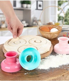 Resim Donut Kek Kalıbı Yuvarlak Hamur Kesici Plastik Bordo Diğer 