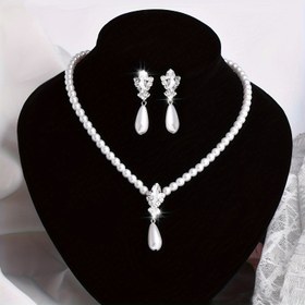 Resim Üç Parça Minimalist Gelin Takımı: At Gözü Tasarımlı Taşlı Kolye ve Küpeler, Çok Yönlü Düğün Duvağı Aksesuarı 