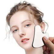 Resim Ultra İnce Paslanmaz Çelik Gua Sha Aleti - Yüz ve El Masajı için Kalp & Üçgen Şekiller, Rahatlatıcı Metal Masaj Aleti 